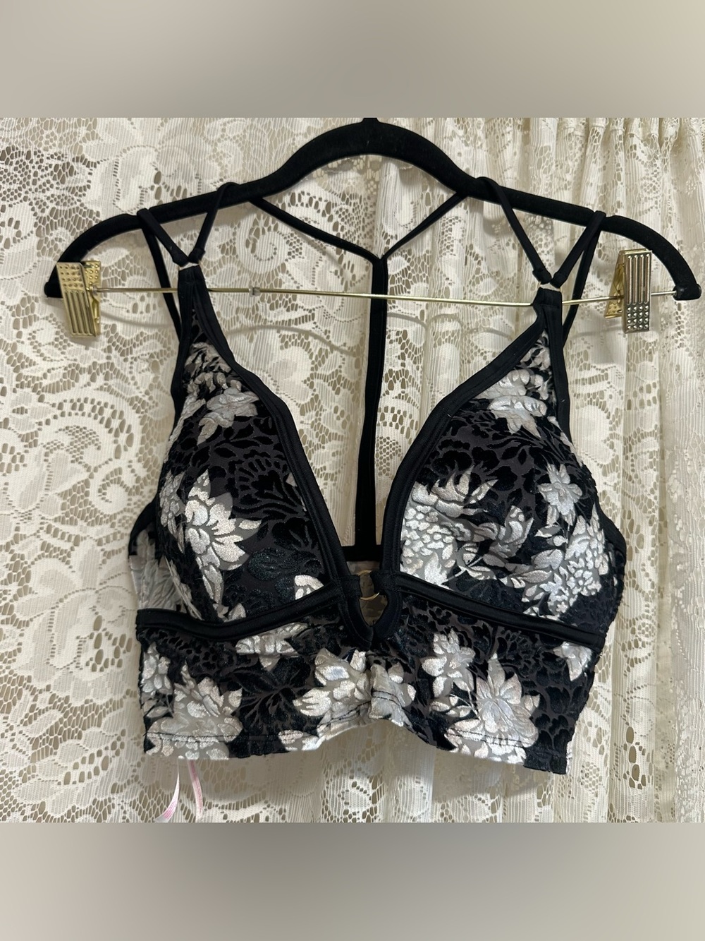 Victoria’s Secret PINK Black And Silver Floral Lightly Lined Bralette Bra